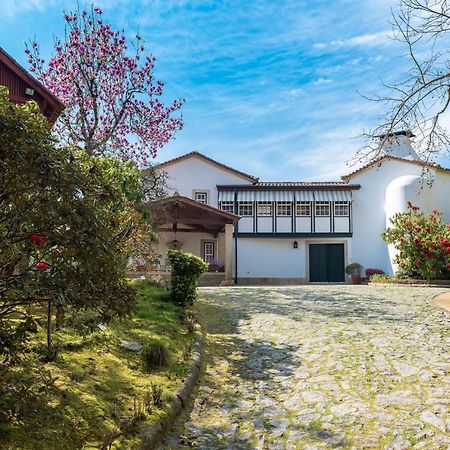 منزل الضيف Lever  في Quinta De Mouraes Casa Dos Rododendros المظهر الخارجي الصورة