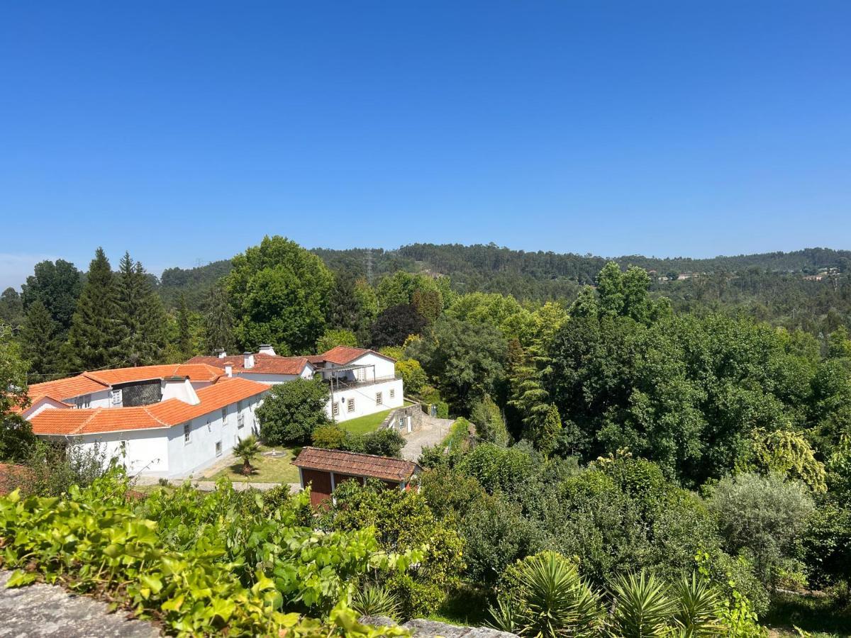 منزل الضيف Lever  في Quinta De Mouraes Casa Dos Rododendros المظهر الخارجي الصورة