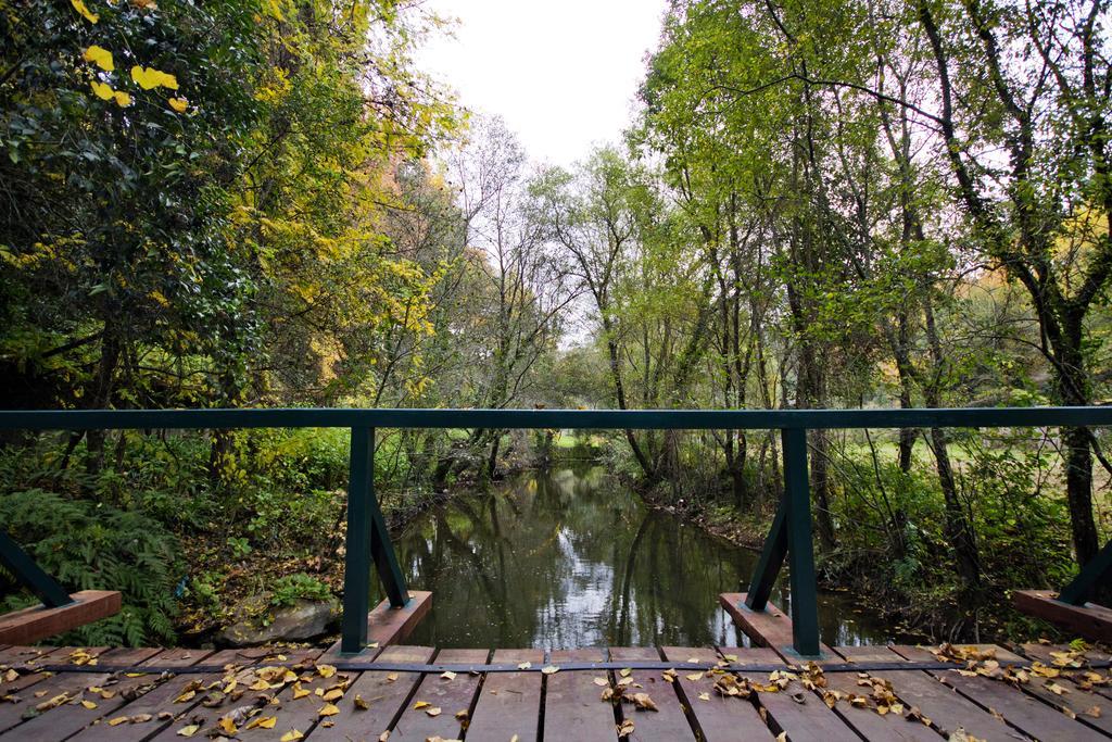 منزل الضيف Lever  في Quinta De Mouraes Casa Dos Rododendros المظهر الخارجي الصورة